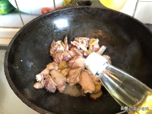 正宗猪肚鸡配方，传统的猪肚鸡的做法和配方