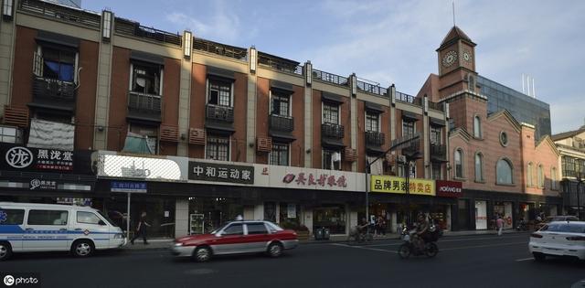 充满狐臭的长条老鼠(长狐臭的地方叫什么)