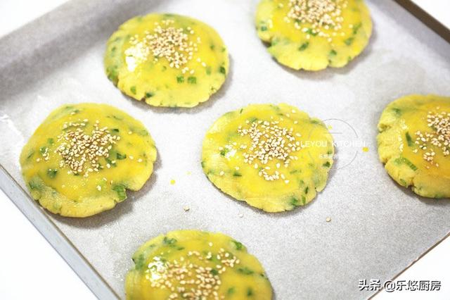 酥饼怎么做又脆又香酥，没想到酥饼还能这么做
