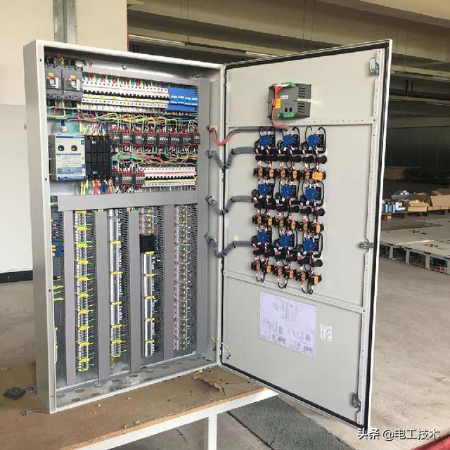 总配电箱接线安装方法图，配电箱标准接线方式