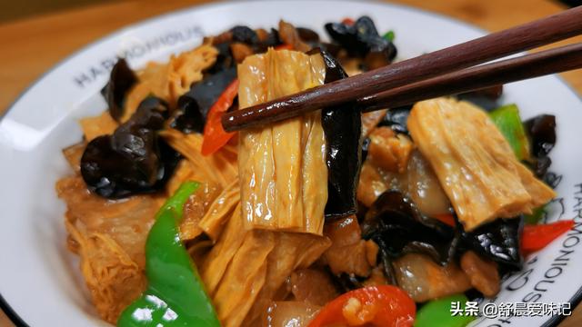 腐竹最好吃的做法素炒，腐竹怎么炒才好吃