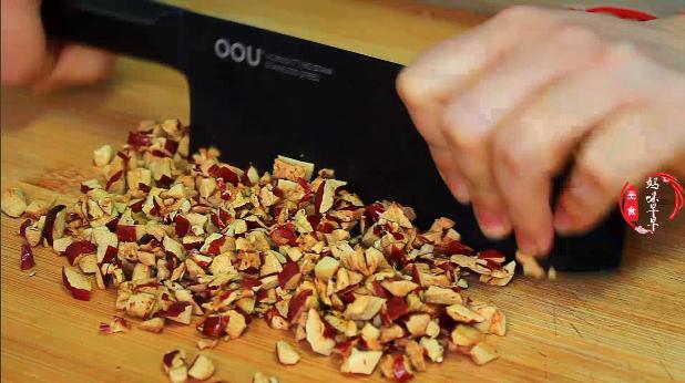 汤圆怎样煮才好吃，汤圆别再传统水煮了