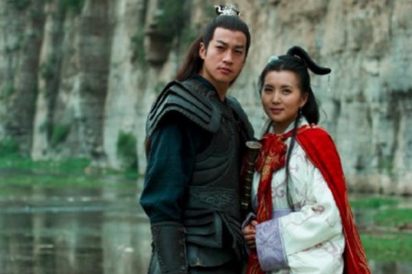 三英战吕布简笔画，吕布在三国演义中的重大事件（笔下的图让人大饱眼福）