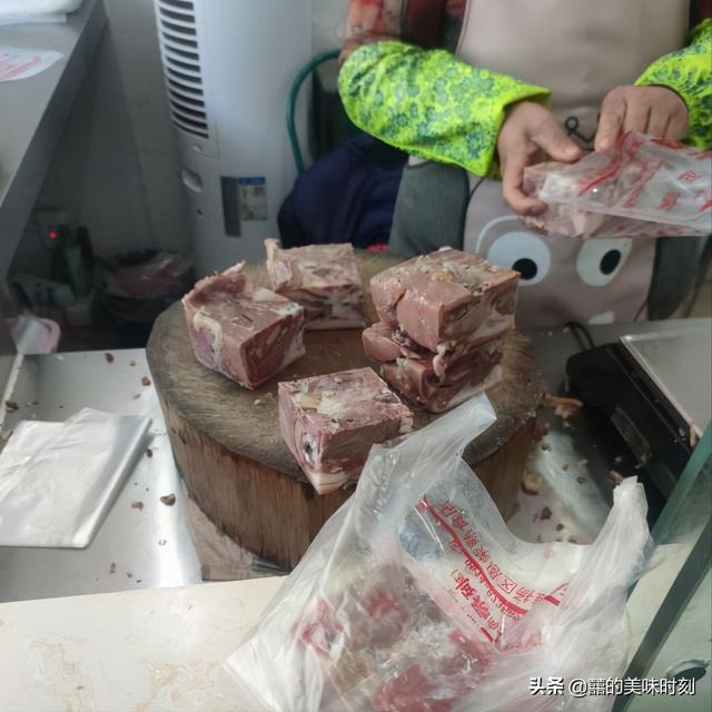 扬州的特色美食，舌尖上的扬州美食推荐（每道都是扬州人的心头爱）