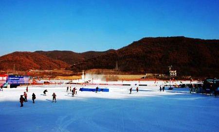 辽宁滑雪场排名，沈阳滑雪场都有哪些（辽宁10大温泉度假村）