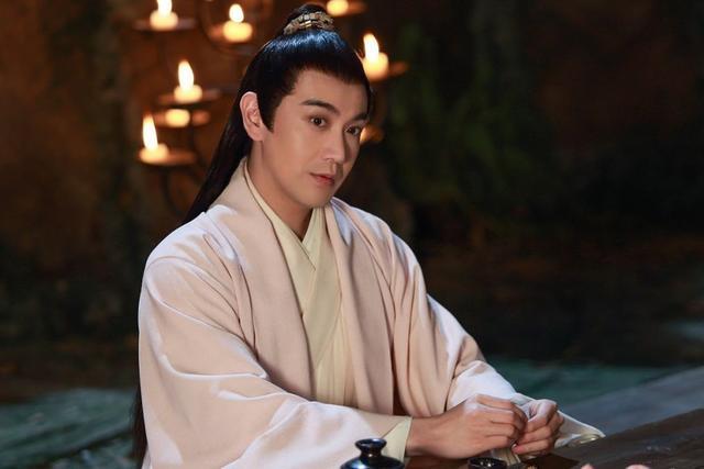 三生三世十里桃花的折颜上神，三生三世十里桃花为何折颜