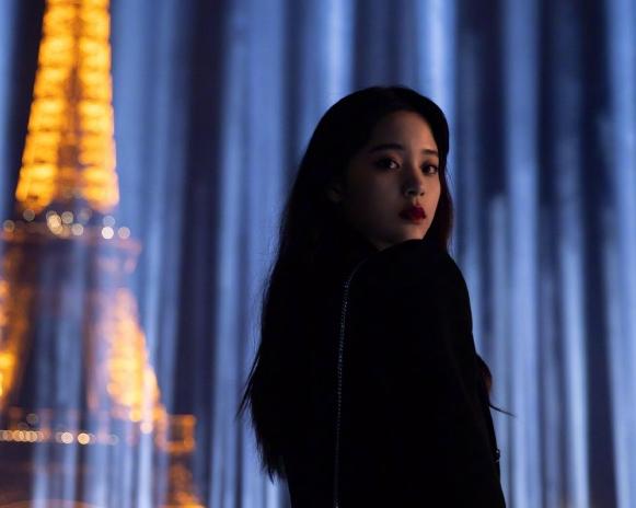 夏天喷香水的正确方法，掌握这些小细节，让香味更持久