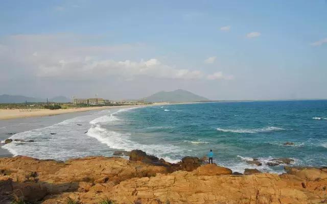海口有什么好玩的景点，海南最值得玩十大景点（海南50个景点大全）