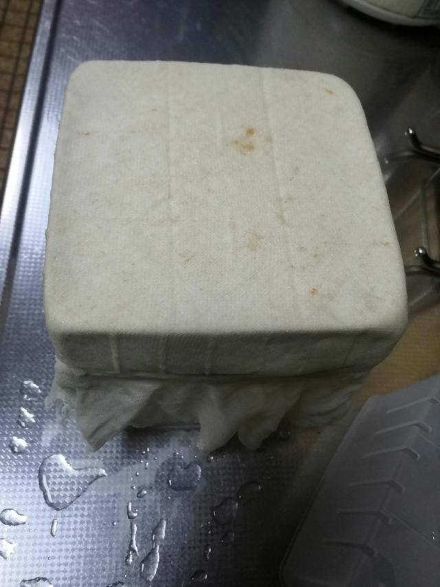 豆腐花的制作方法，如何用豆腐做成豆腐花（做法配方详细讲解）
