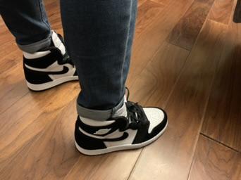 aj1黑白熊猫怎么辨别真假，aj1如何辨真伪