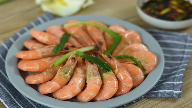 怎么煮活虾才好吃又简单水煮虾，白水煮虾只需掌握这步