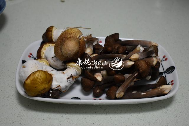 茶树菇和什么炒牛肉，这是茶树菇炒牛肉家常做法