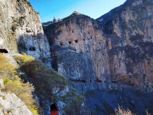 最险的太行山挂壁公路，南太行最著名的4大挂壁公路