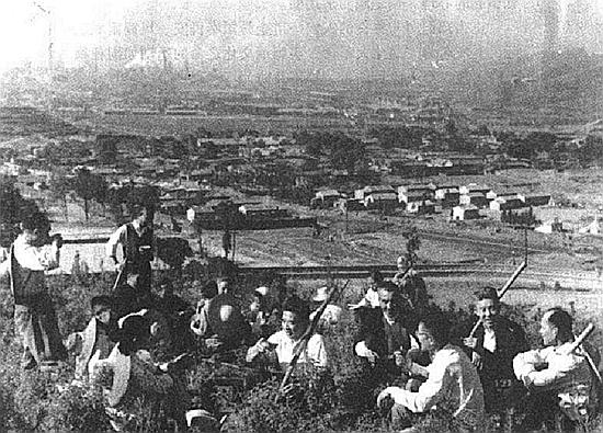 50年郑洞国去中南海赴宴，50年郑洞国去中南海赴宴