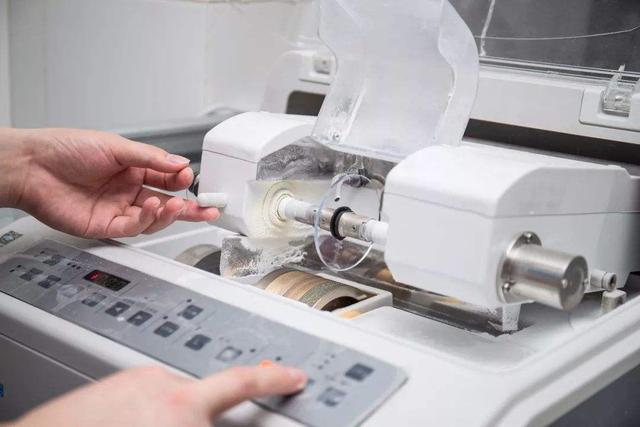 介绍配眼镜的全部内容过程，配眼镜的基本常识和技巧