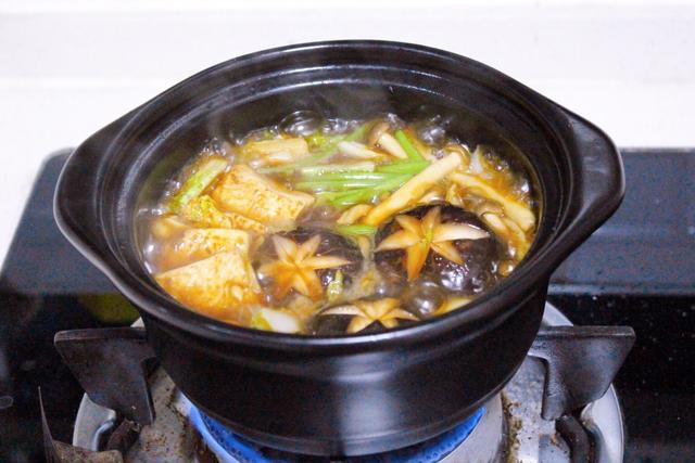 日本的寿喜锅怎么做，寿喜锅热潮来了