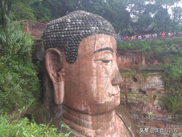 乐山大佛旅游攻略，乐山大佛景区攻略详细（乐山大佛峨眉山一日游攻略）