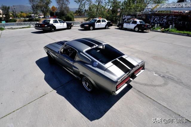 福特野马谢尔比，国内野马谢尔比gt500声浪炸街（史上最强野马——谢尔比GT500）