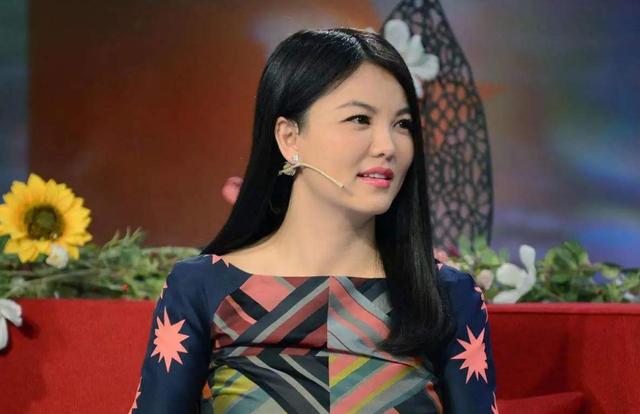 劉濤直播首秀銷售額過億，娛樂寒冬下的明星代言不如帶貨？ 娛樂八卦吃瓜 第13张