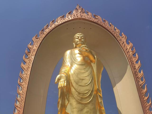 江西东林大佛旅游讲解，高48米全身贴金的东林大佛