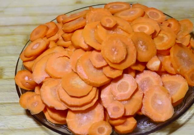 胡萝卜怎样做好吃，胡萝卜怎么做才好吃最简单的