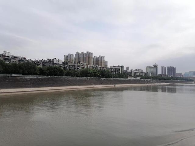 三峡大坝旅游景点，湖北宜昌三峡大坝旅游景点有哪些（领略世界第一坝的水涨船高）