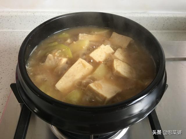 朝鲜族酱汤的酱是怎么做的，延边人眼中的传统菜品
