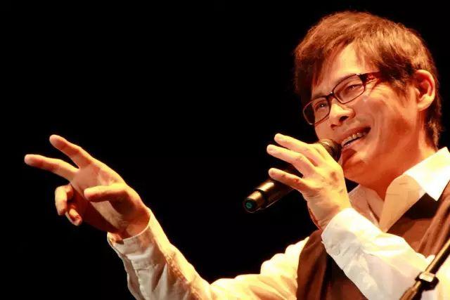 罗大佑十大经典歌曲，罗大佑最红的10首歌（年少不懂罗大佑）