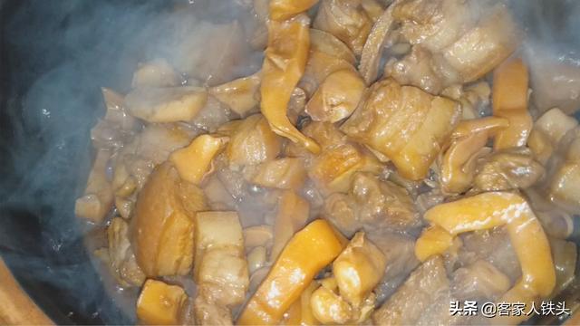客家黄焖猪肉怎么焖才又香又好吃，客家焖肉好吃有诀窍