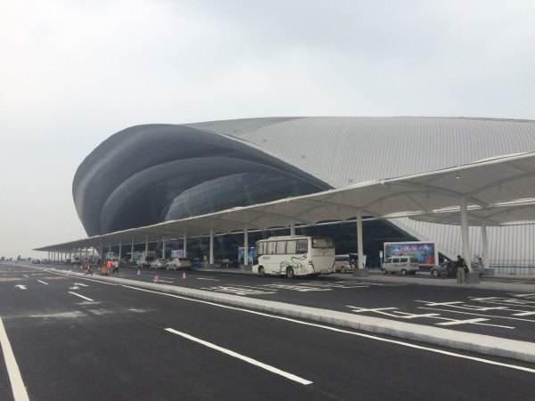 南宁吴圩国际机场，南宁十大国际机场（距离不超过200米、步行不超5分钟……）