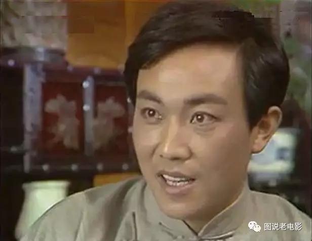 哈尔滨最帅的一批老男人，他是八十年代初银幕第一帅哥夜幕下的哈尔滨之