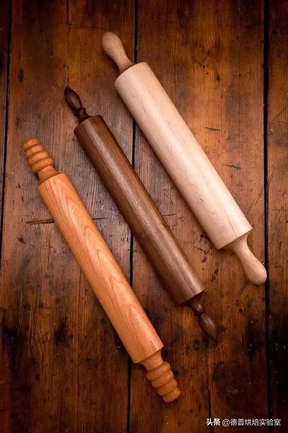 擀面杖如何制作，有时候擀面杖也能做出艺术甜品