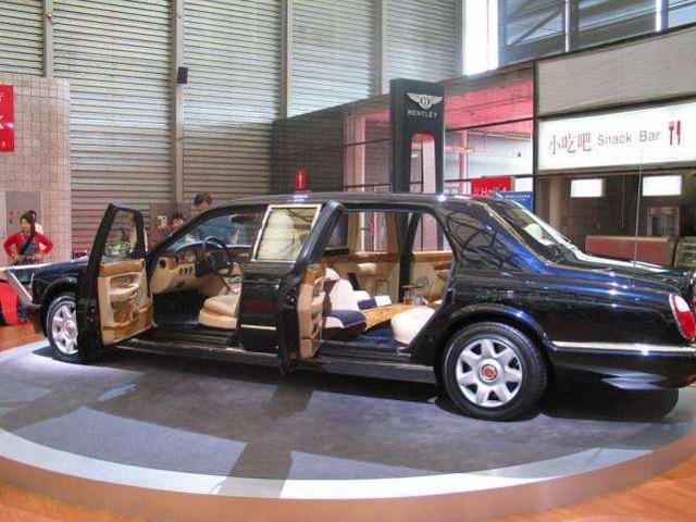 迟重瑞和徐少华哪个好，看迟重瑞和徐少华的座驾