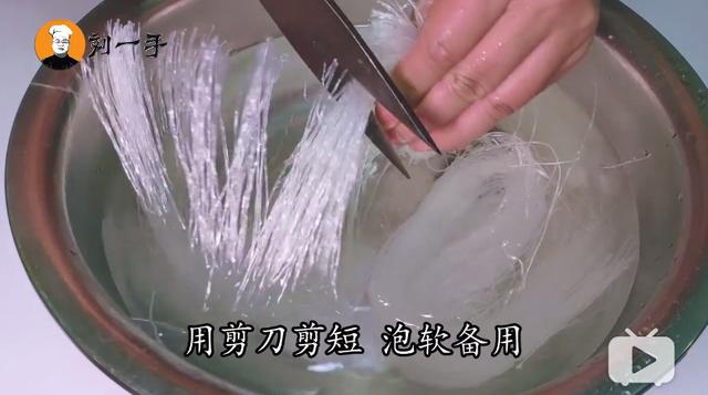 家常菜肉沫粉丝的做法，生熟一致色泽均匀还入味