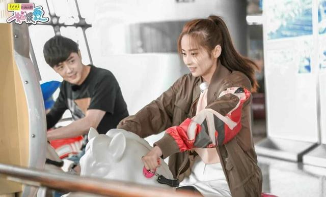 网曝杨幂多次遭小男友求婚，她爆杨幂怀孕被称小三