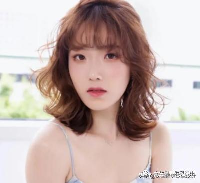 优雅女性发型图，不要选大背头、大妈卷