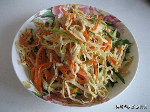 调凉菜用什么调料，凉菜的调料是什么（5种家常调味汁的自制做法）