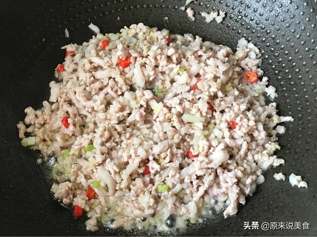 肉末炒豇豆怎么做好吃窍门，“豇豆炒肉末”这样做