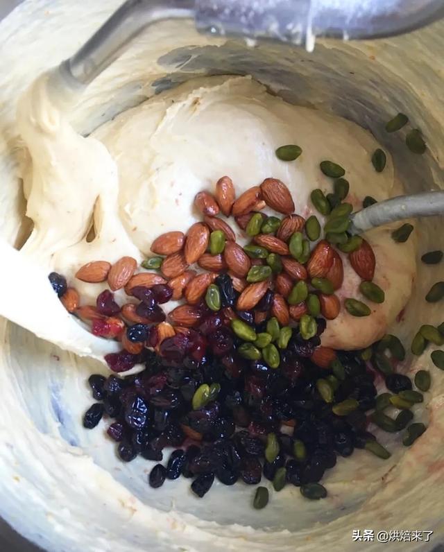 最好吃的意大利面包，来一份纯正的西式早餐