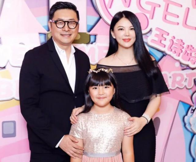 王岳伦李湘现状，王岳伦退出李湘合作公司