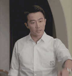 自在如风永少年，黄轩的颜值（《愿你自在如风永少年）