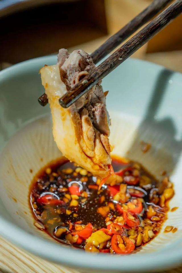 椰子鸡用什么鸡，四个椰子一只文昌鸡（文昌椰子鸡用什么椰子）