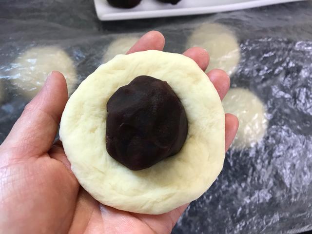 做面包的方法和配方简单易学，简单好看又好吃的小面包