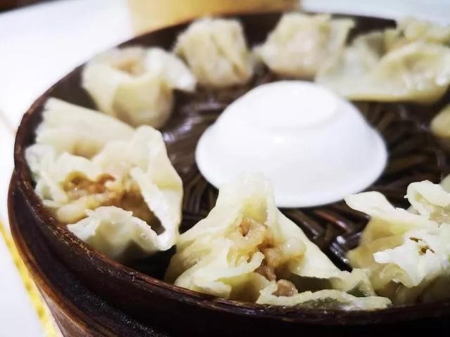 杭州人气最旺的小吃，杭州6家必吃老字号美食