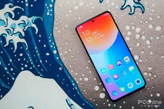 屏幕小的智能手机，新款小屏手机推荐