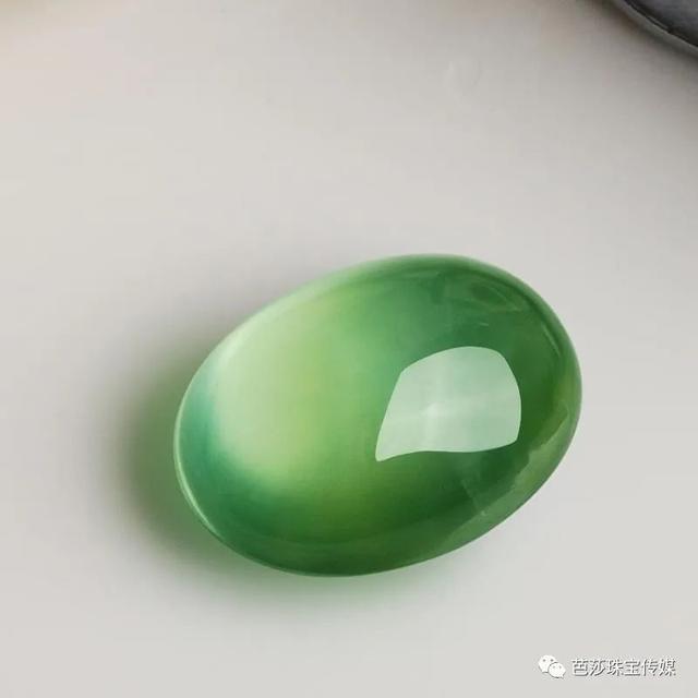 葡萄石的价格为什么那么便宜，这四种宝石价格便宜还特上档次