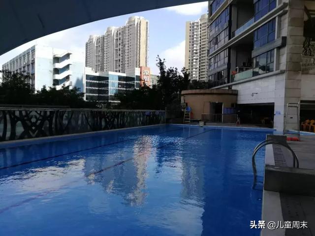 深圳游泳培训成人班，罗湖游泳培训
