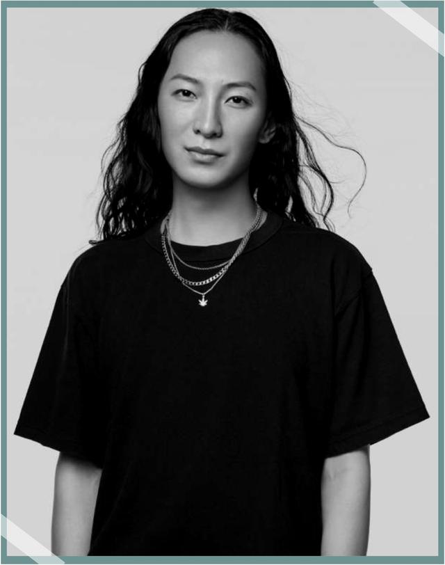 4大著名设计师，知名设计师亚历山大.王