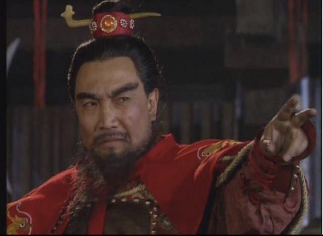 蒋干是什么人物，如何评价三国演义中蒋干这角色