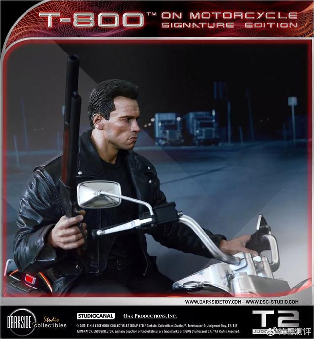 哈雷突破者同款摩托，4终结者雕像还带摩托